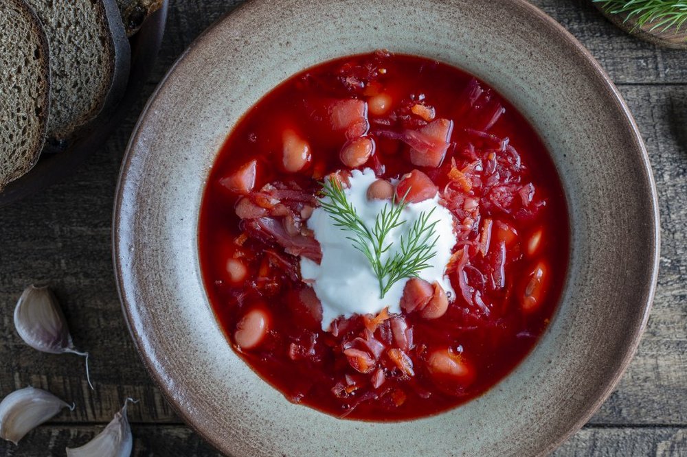 Рецепт дня: «Борщ на яловичині з кислим яблуком» Рецепт дня: «Борщ на яловичині з кислим яблуком»