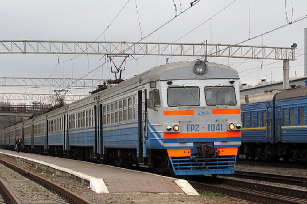 З 23 січня на Дніпропетровщині та ще в одній області скасовують близько 30 електричок 2