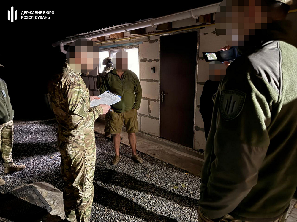 za materialami dbr suditimut oficera yakij katuvav pidleglih soldativ 4