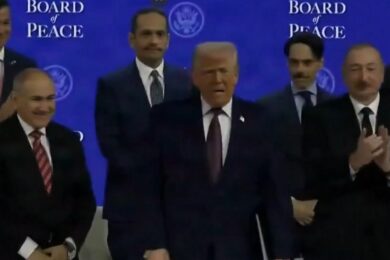 Дональд Трамп став главою Ради миру