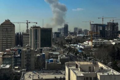 Іран атакував Ізраїль ракетами 28 лютого: ППО працює над перехопленням цілей