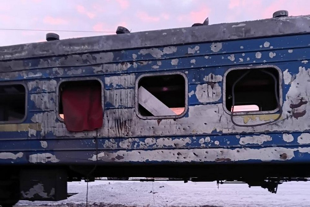 Масована нічна повітряна атака 5 лютого: багато поранених, удари по залізниці та енергетиці – все, що відомо (фото, відео) 1 Масована нічна повітряна атака 5 лютого: багато поранених, удари по залізниці та енергетиці – все, що відомо (фото, відео)