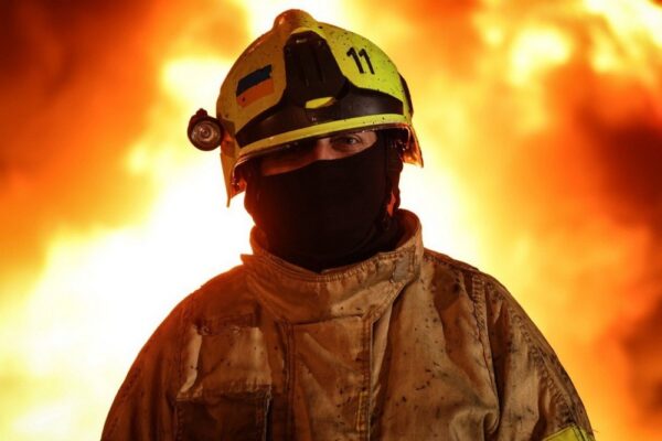 Нічна масована повітряна атака 6 лютого: вбиті і поранені, нові удари по енергетиці, масштабні пожежі – все, що відомо (фото, відео)