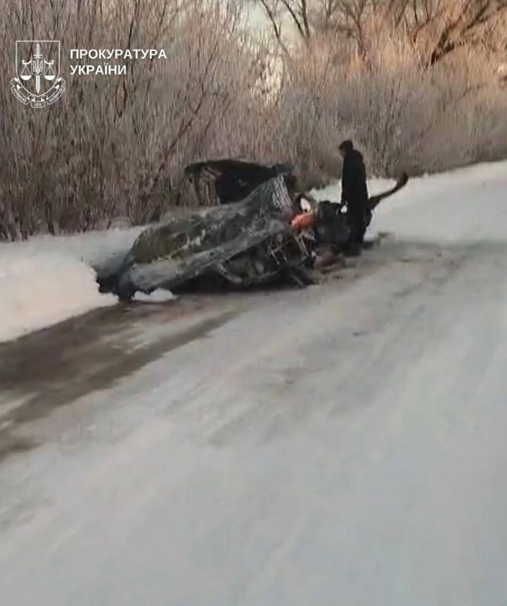 Ворог вбив подружжя і двох братів, атакувавши «швидку» на Сумщині (фото) Ворог вбив подружжя і двох братів, атакувавши «швидку» на Сумщині (фото)