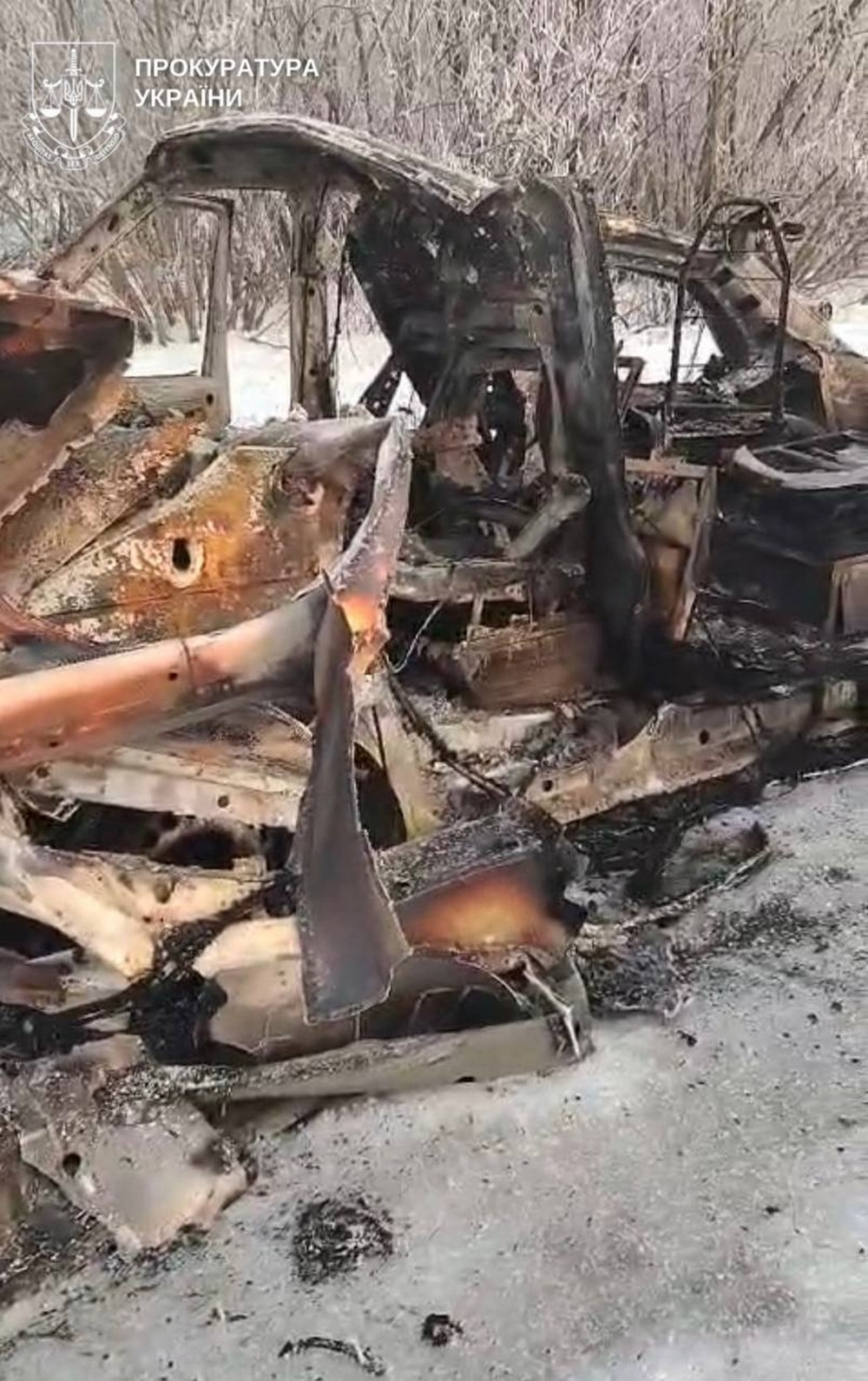 Ворог вбив подружжя і двох братів, атакувавши «швидку» на Сумщині (фото) Ворог вбив подружжя і двох братів, атакувавши «швидку» на Сумщині (фото)