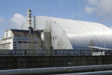 Один із блоків ЧАЕС відключився від мережі під час атаки рф — МАГАТЕ