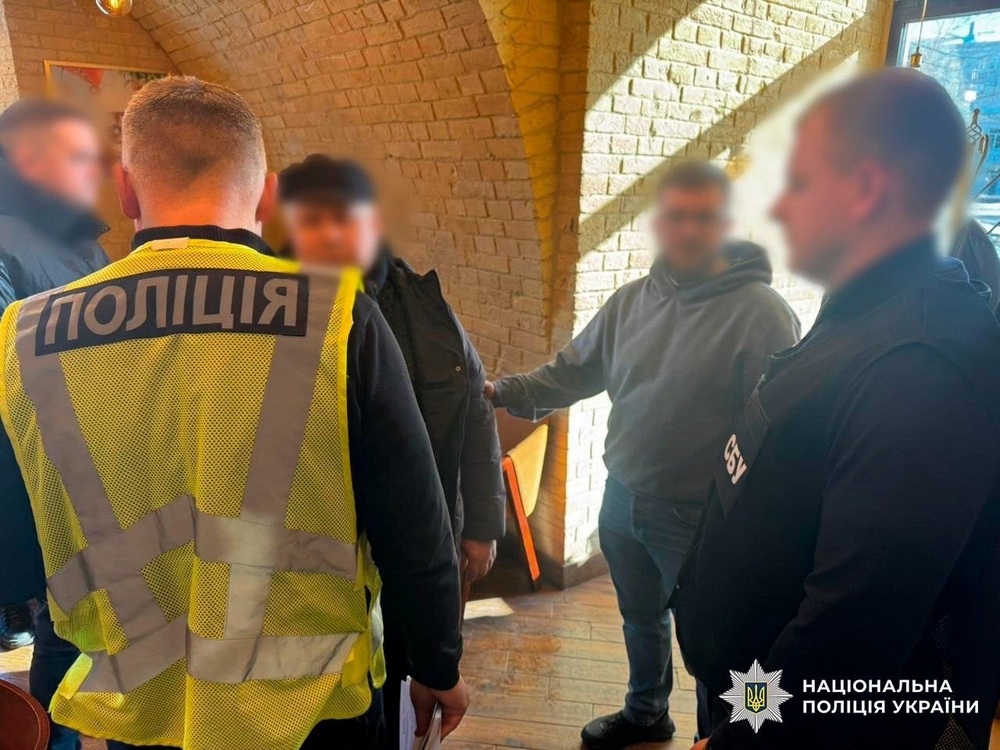 69903de6df5ea743485040