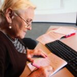 Чи увійдуть до страхового стажу відпустки у зв’язку з вагітністю та пологами та по догляду за дітьми до трьох років