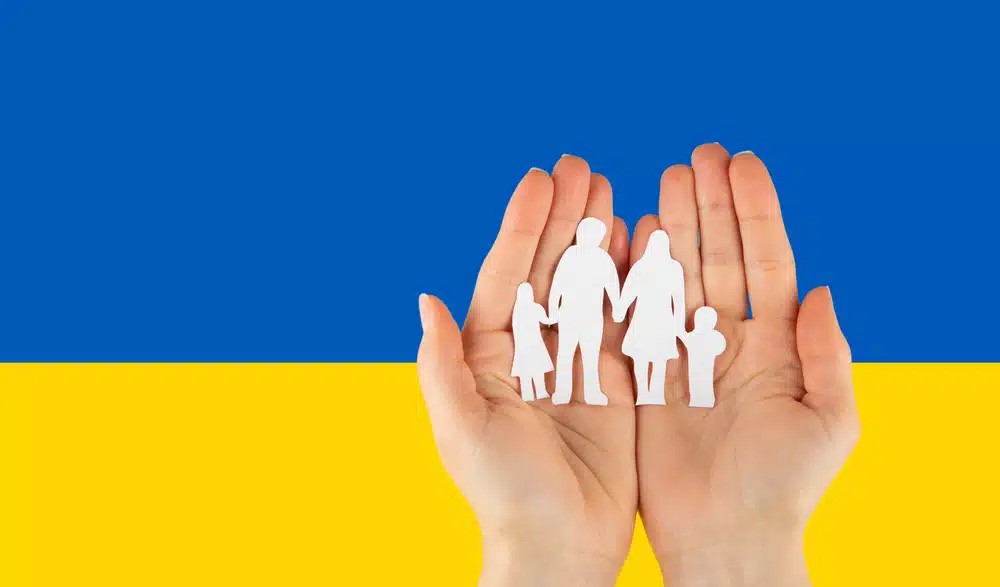 Цільова грошова допомога для прийомних сімей, усиновлювачів, ДБС та піклувальників: відкрито онлайн-реєстрацію