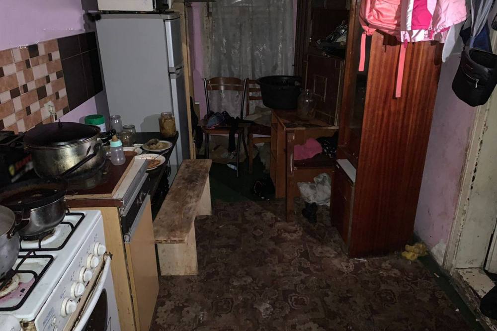 Дворічний хлопчик помер на Львівщині: батькам оголошено про підозру, щодо соцслужб розпочато провадження 1 Дворічний хлопчик помер на Львівщині: батькам оголошено про підозру, щодо соцслужб розпочато провадження