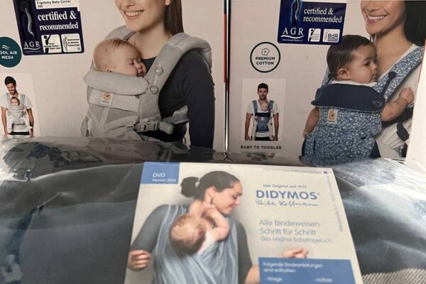 Гуманітарна допомога від Карітас у Трускавці – можна отримати ерго-рюкзак або слінг