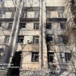 Окупанти вдарили по пологовому у Запоріжжі: кількість постраждалих зростає (фото, відео)