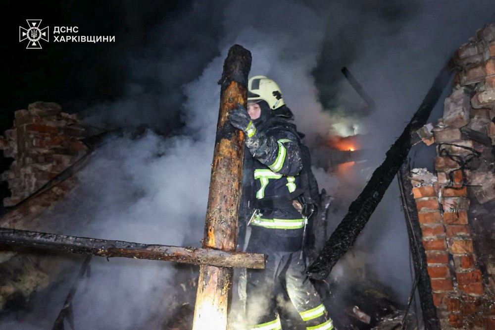 Фото і відео з місця удару по Богодухову