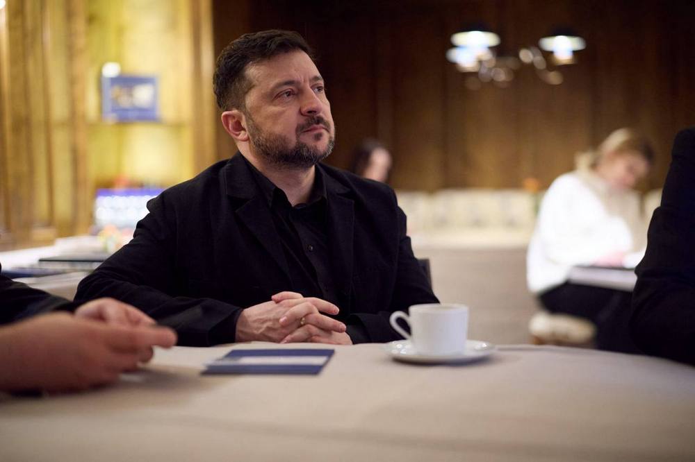 Зеленський провів консультації з Віткоффом та Кушнером напередодні переговорів у Женеві 1 Зеленський провів консультації з Віткоффом та Кушнером напередодні переговорів у Женеві