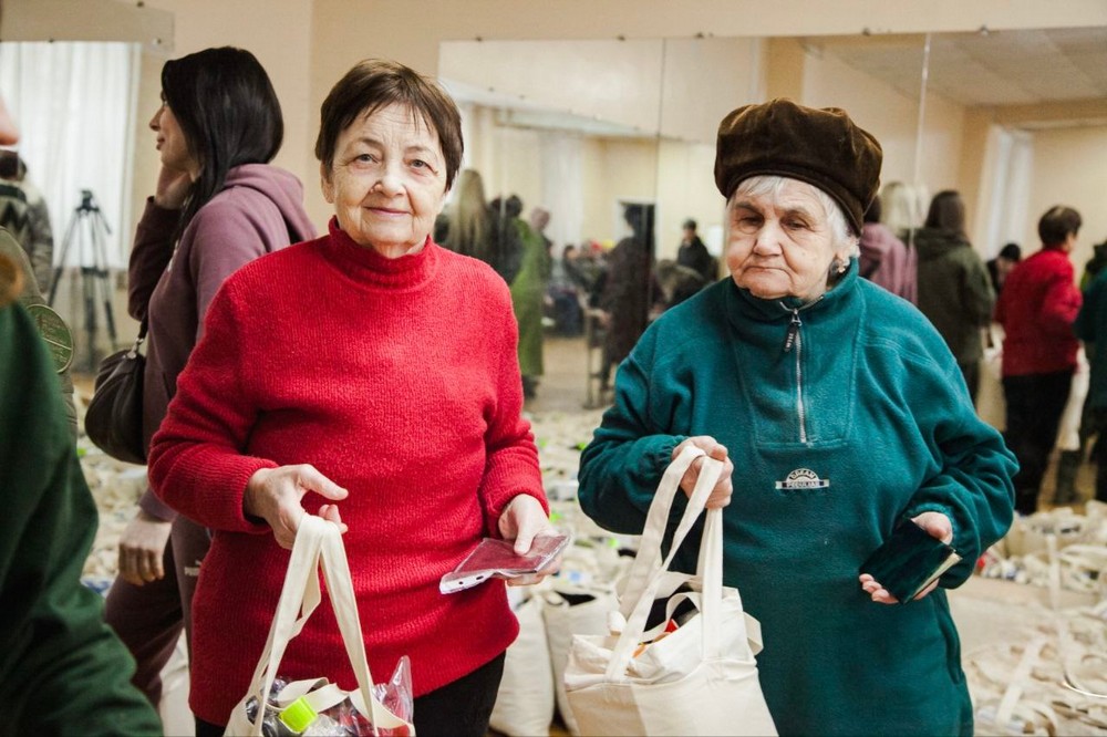 Мешканцям Запоріжжя передали «пакунки тепла» від ДП «Ліси України» - що у них?