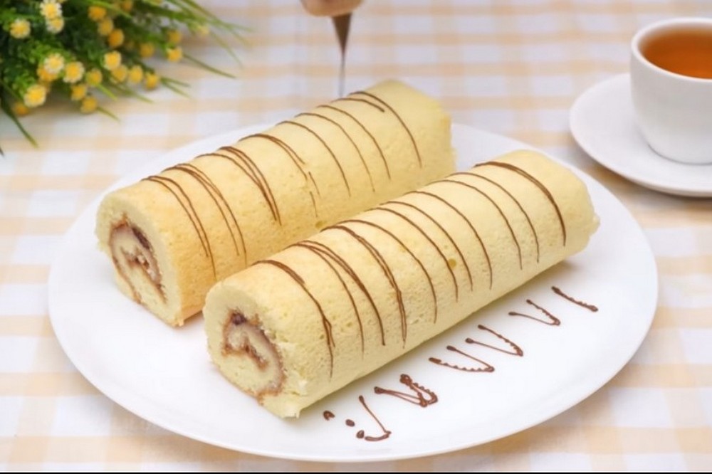 Рецепт дня: «Класичний бісквітний рулет» Рецепт дня: «Класичний бісквітний рулет»