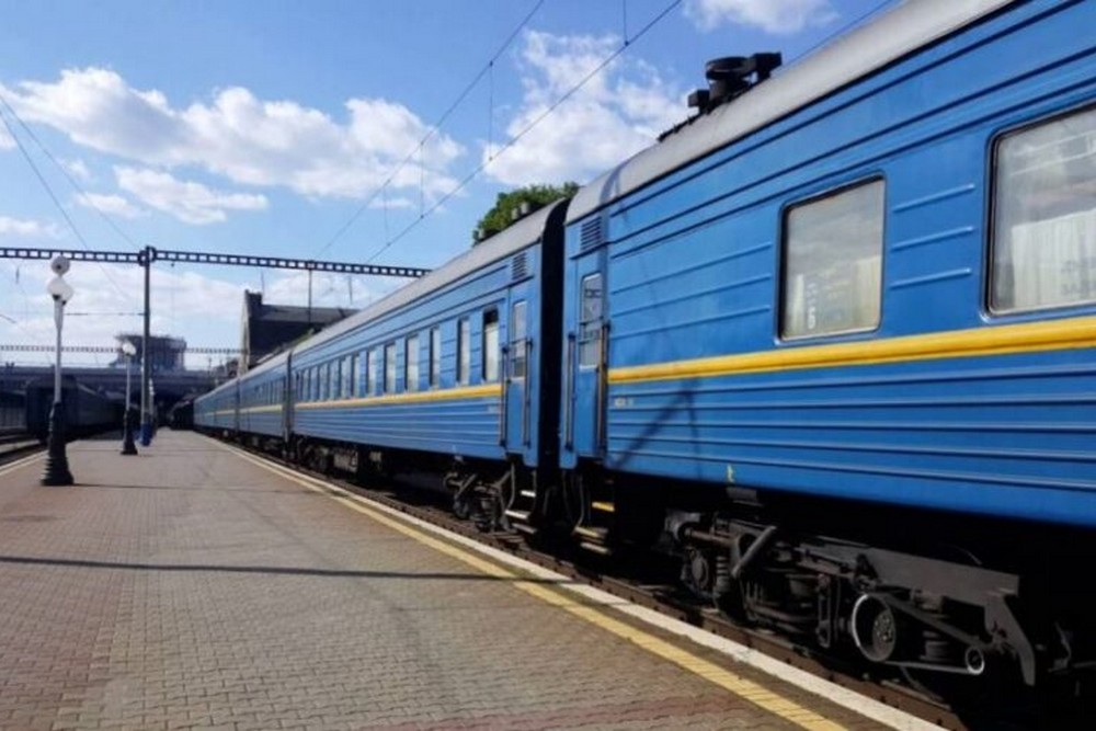 Укрзалізниця запускає новий потяг Харків-Суми: графік руху, особливості вагонів і маршруту