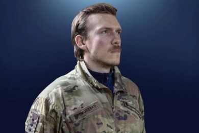 Зеленський призначив командира «Азова» Дениса «Редіса» Прокопенка бригадним генералом