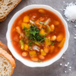 Рецепт дня: «Суп з квасолею без м’яса»