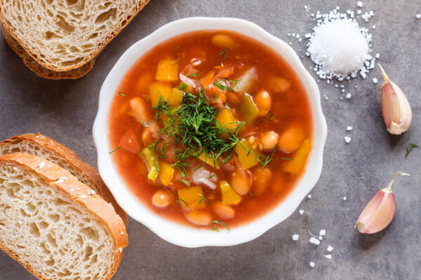 Рецепт дня: «Суп з квасолею без м’яса»