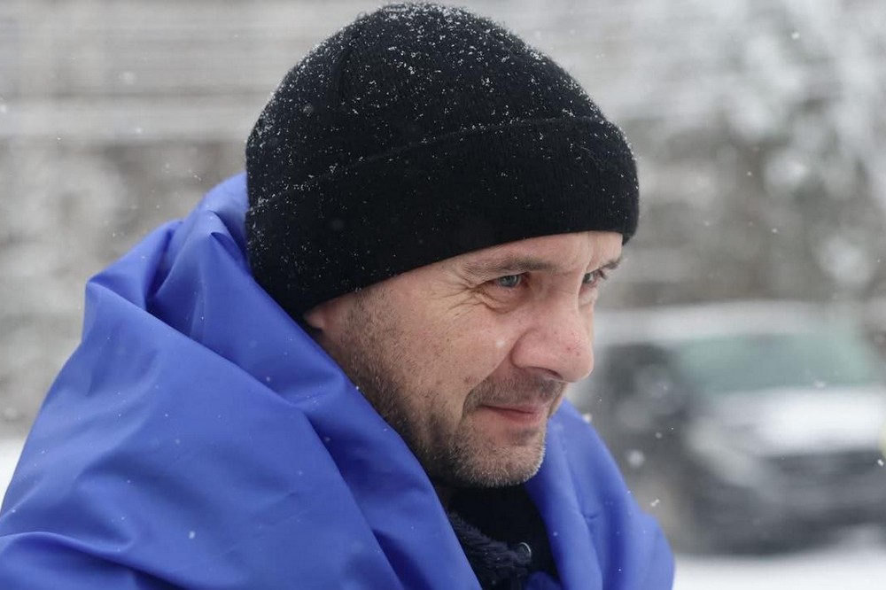 Тривалий час вважали загиблим: з полону 5 лютого повернувся військовий із Львівщини (відео) 1 з полону 5 лютого повернувся військовий із Львівщини