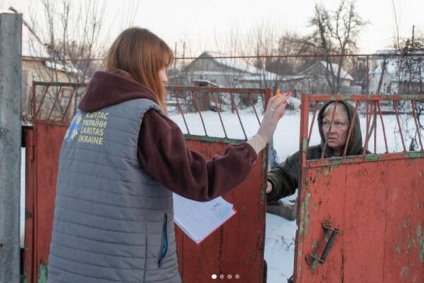 Благодійна організація на Дніпропетровщині поновлює надання грошової допомоги ВПО: що відомо