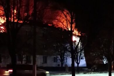 Багато поранених, серед них дитина: окупанти вдарили по триповерхівці у Шахтарському на Дніпропетровщині