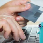 Ощадбанк відкрив перші спецрахунки для виплати допомоги на дітей: який алгоритм дій для громадян