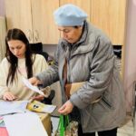 Терцентр Покровської ТГ продовжує надавати допомогу мешканцям в евакуації: яку підтримку можна отримати