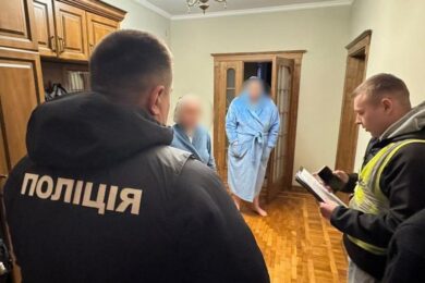 Обшуки у медиків по всій Україні проходять 20 березня: що відомо