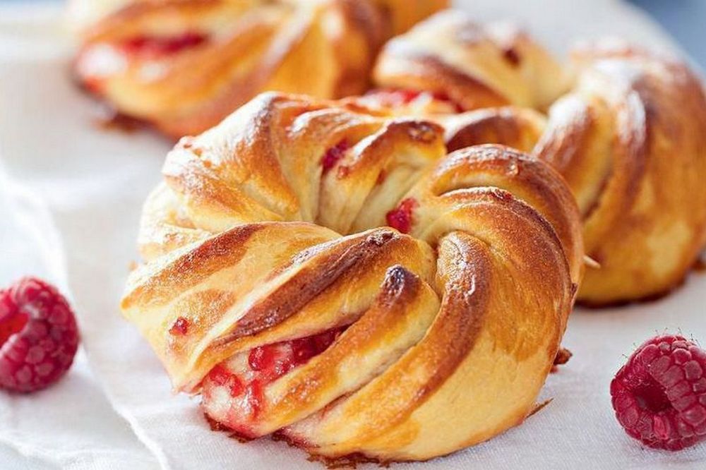 Рецепт дня: «Булочки з джемом або повидлом» Рецепт дня: «Булочки з джемом або повидлом»