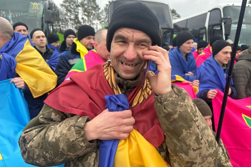 Відбувся обмін військовополоненими: фото