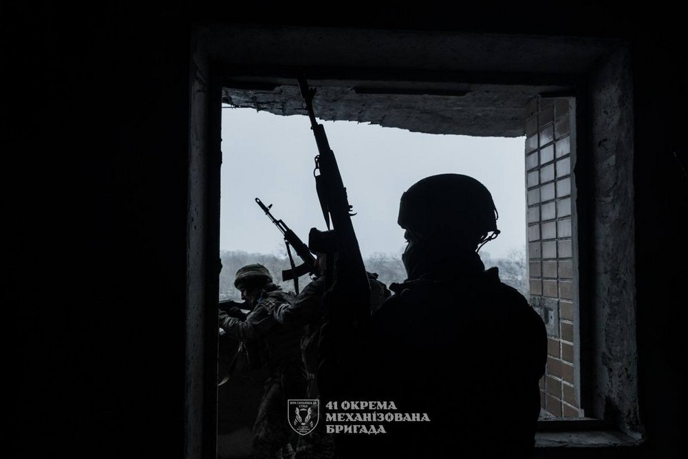 Війна в Україні 2 березня: ворог просунувся на Донеччині, втратив 960 солдатів за добу