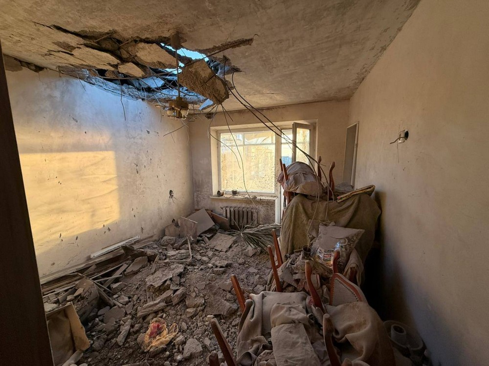 Смертельний удар по рейсовому автобусу, під прицілом порти, енергетика, бібліотека: нічна повітряна атака 13 березня – все, що відомо (фото)