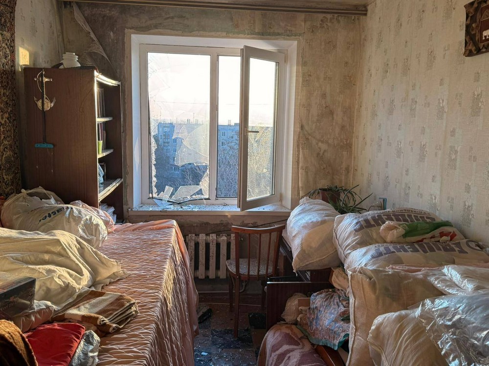 Смертельний удар по рейсовому автобусу, під прицілом порти, енергетика, бібліотека: нічна повітряна атака 13 березня – все, що відомо (фото)