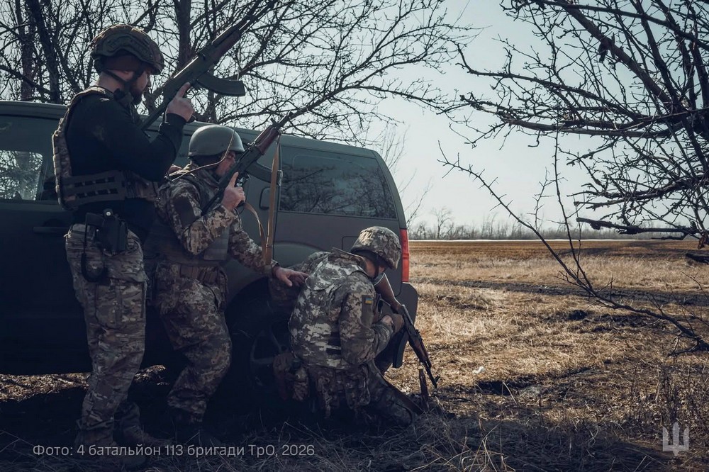Війна в Україні 25 березня: ворог просунувся на Харківщині, втратив 1220 солдатів за добу 1 Війна в Україні 25 березня: ворог просунувся на Харківщині, втратив 1220 солдатів за добу