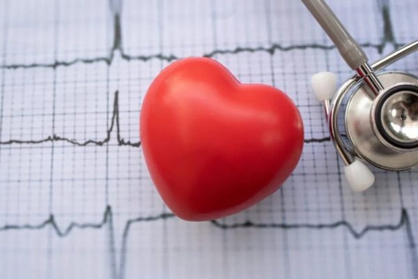 Планове стентування судин серця в Україні тепер безоплатне: як отримати послугу