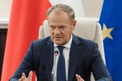 Польща на межі «Polexit» — виходу з Євросоюзу, — Туск