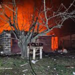 Відключення світла у 6 областях, пожежі і руйнування: нічна повітряна атака 30 березня (фото)