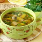 Рецепт дня: «Грибний суп із печериць»