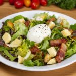 Рецепт дня: «Ліонський салат»