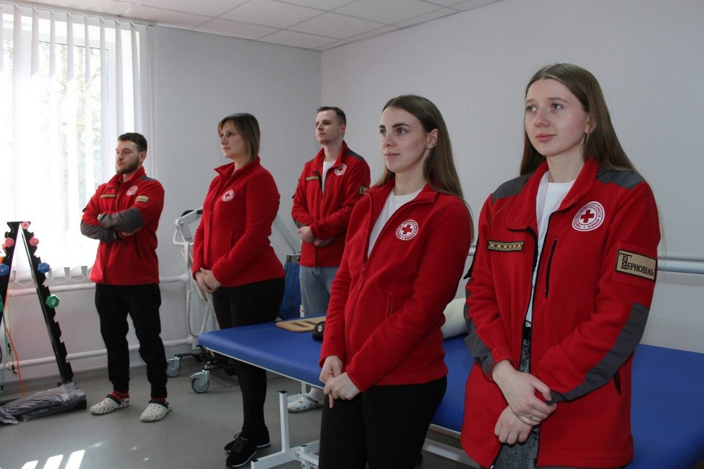 Чотири реабілітаційні простори на Тернопільщині відкриває Червоний Хрест: які послуги і хто може отримати