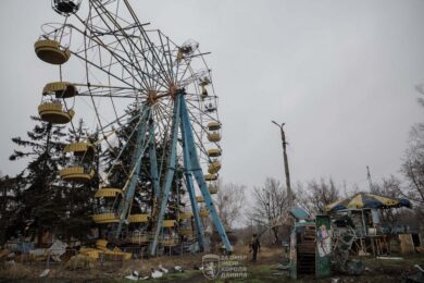 Майже знищена, але ще є люди і тварини: як виглядає Костянтинівка у березні 2026 року (фото)