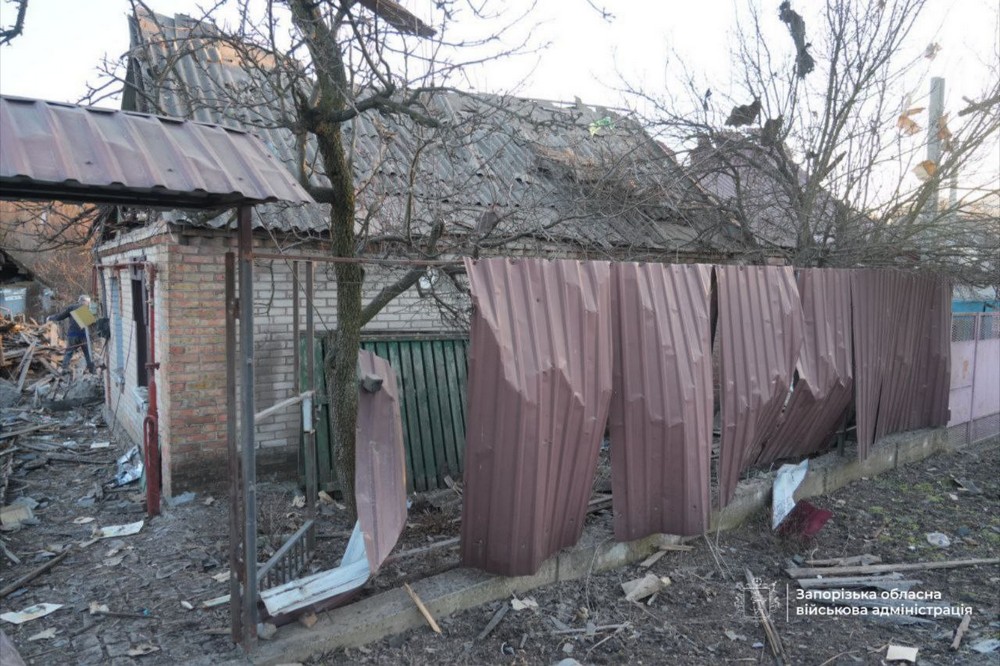 Окупанти атакували КАБами Запоріжжя 11 березня 7
