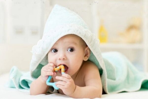 Грошова допомога при народженні дитини 10 000 грн із міського бюджету: де і як отримати