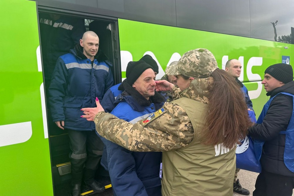 Відбувся обмін військовополоненими: фото