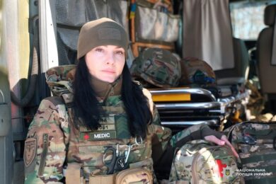 «В одній із квартир був сліпий дідусь, який не міг самостійно пересуватися. Він дуже змерз»…  Історія поліцейської медикині з Харківщини