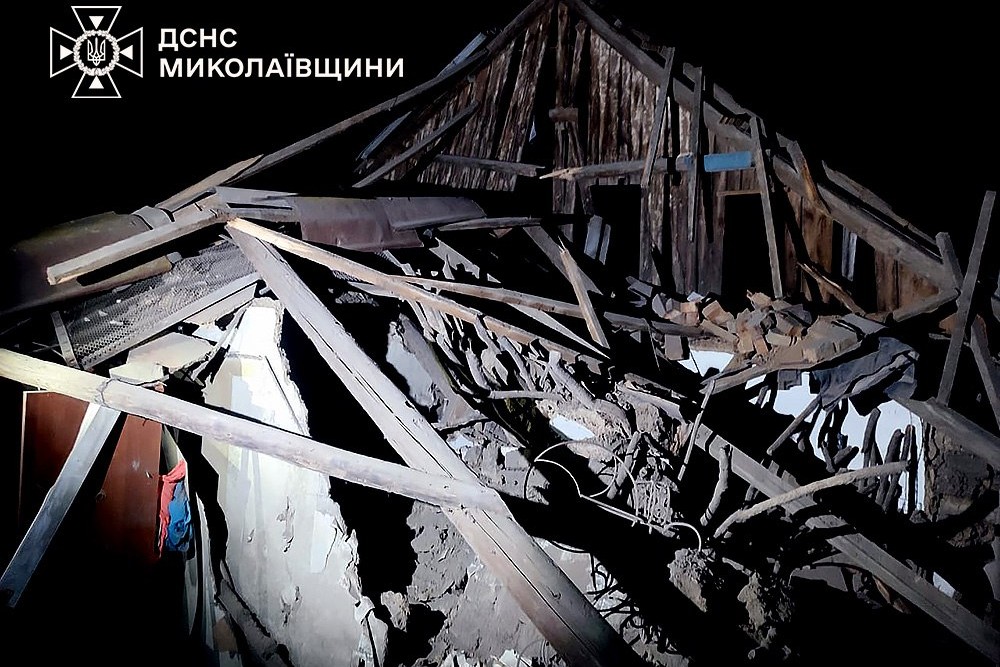 Двоє дітей загинули внаслідок вибуху газу: жахлива трагедія на Миколаївщині (фото) Двоє дітей загинули внаслідок вибуху газу: жахлива трагедія на Миколаївщині (фото)