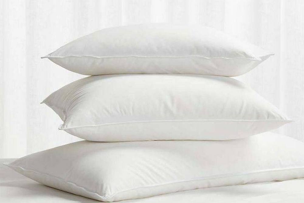 Гуманітарна допомога для ВПО у Хмельницькому – можна отримати подушки