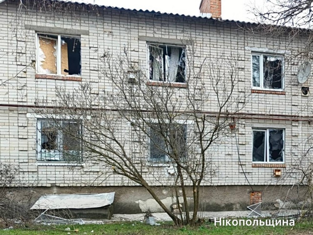 Двоє вбитих і 5 поранених, серед них маленький хлопчик - ворог жорстоко обстрілював Дніпропетровщину сьогодні (фото) Двоє вбитих і 5 поранених, серед них маленький хлопчик - ворог жорстоко обстрілював Дніпропетровщину сьогодні (фото)